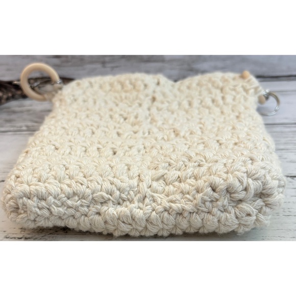 SoFi Art Women’s Handmade Crochet Snake Charm Crossbody Bag - Picture 4 of 8